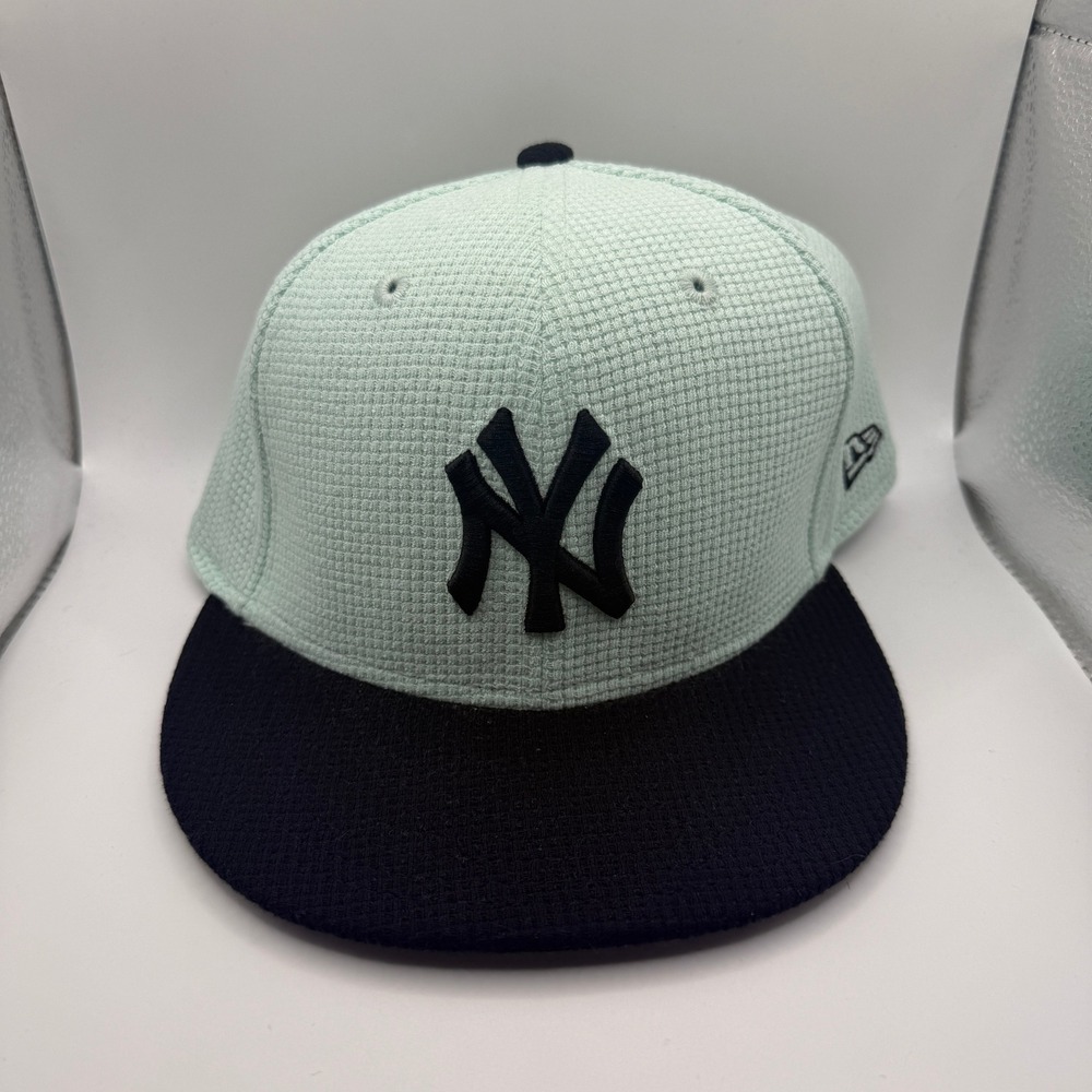New Era 59FIFTY New‎ York Yankees Fitted Hat 7 1/2 Mint Green Waffle Knit Navy